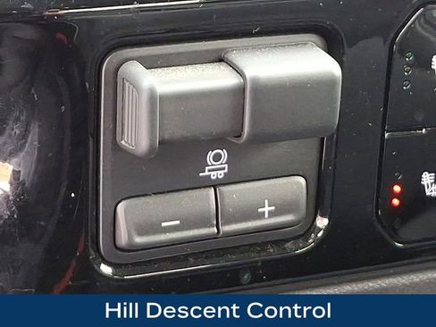 Used 2023 Chevrolet Silverado 1500 LT Trail Boss w/ Protection Package image 29