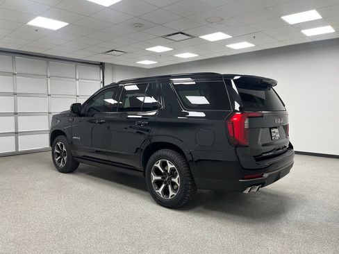 Used 2025 GMC Yukon AT4 Ultimate w/ LPO, Floor Liner Package AWD/4WD image 8