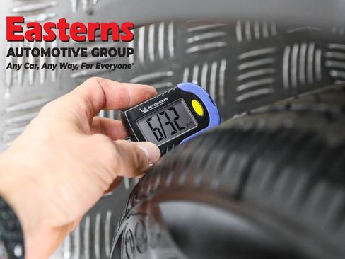 Used 2022 Toyota Corolla LE w/ Carpet Mat Package (TMS) image 28