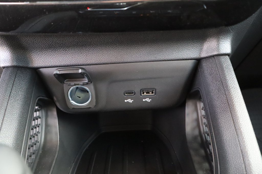 New 2026 Chevrolet TrailBlazer LT w/ LT Cold Weather Package FWD image 25