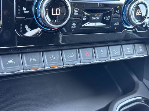 New 2026 GMC Sierra 1500 AT4X AWD/4WD image 18
