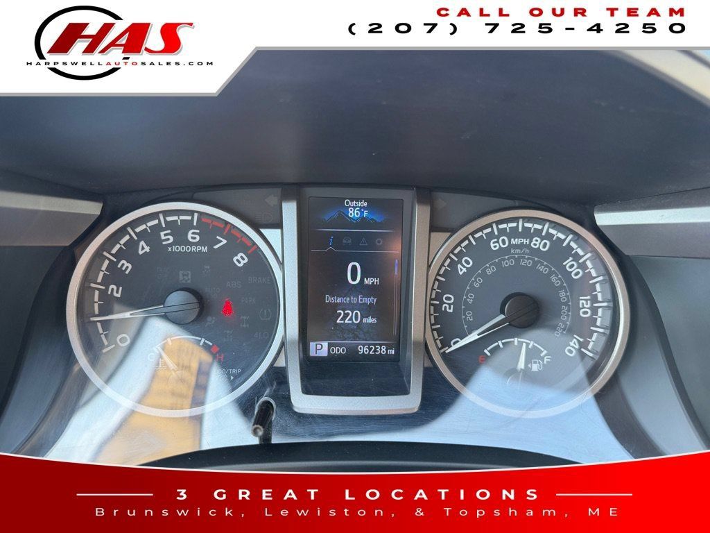 Used 2023 Toyota Tacoma SR5 AWD/4WD image 15