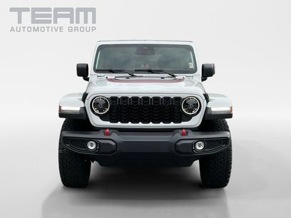 New 2026 Jeep Wrangler Unlimited Sport w/ Dual Top Group