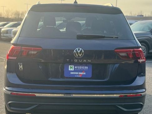 Used 2023 Volkswagen Tiguan SE image 3