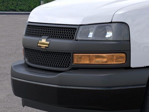 New 2025 Chevrolet Express 2500 Extended w/ Driver Convenience Package RWD image 13