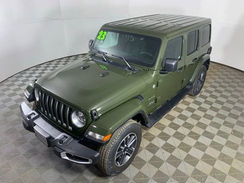 Used 2023 Jeep Wrangler Sahara image 9