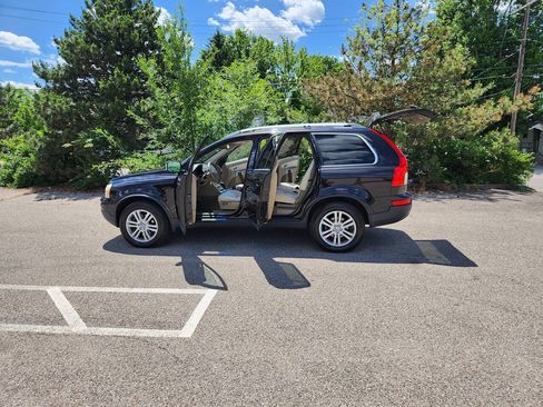 Used 2012 Volvo XC90 3.2 AWD/4WD image 18