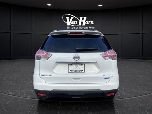 Used 2014 Nissan Rogue SV image 15