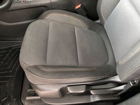 Used 2018 Chevrolet Traverse LS FWD image 21