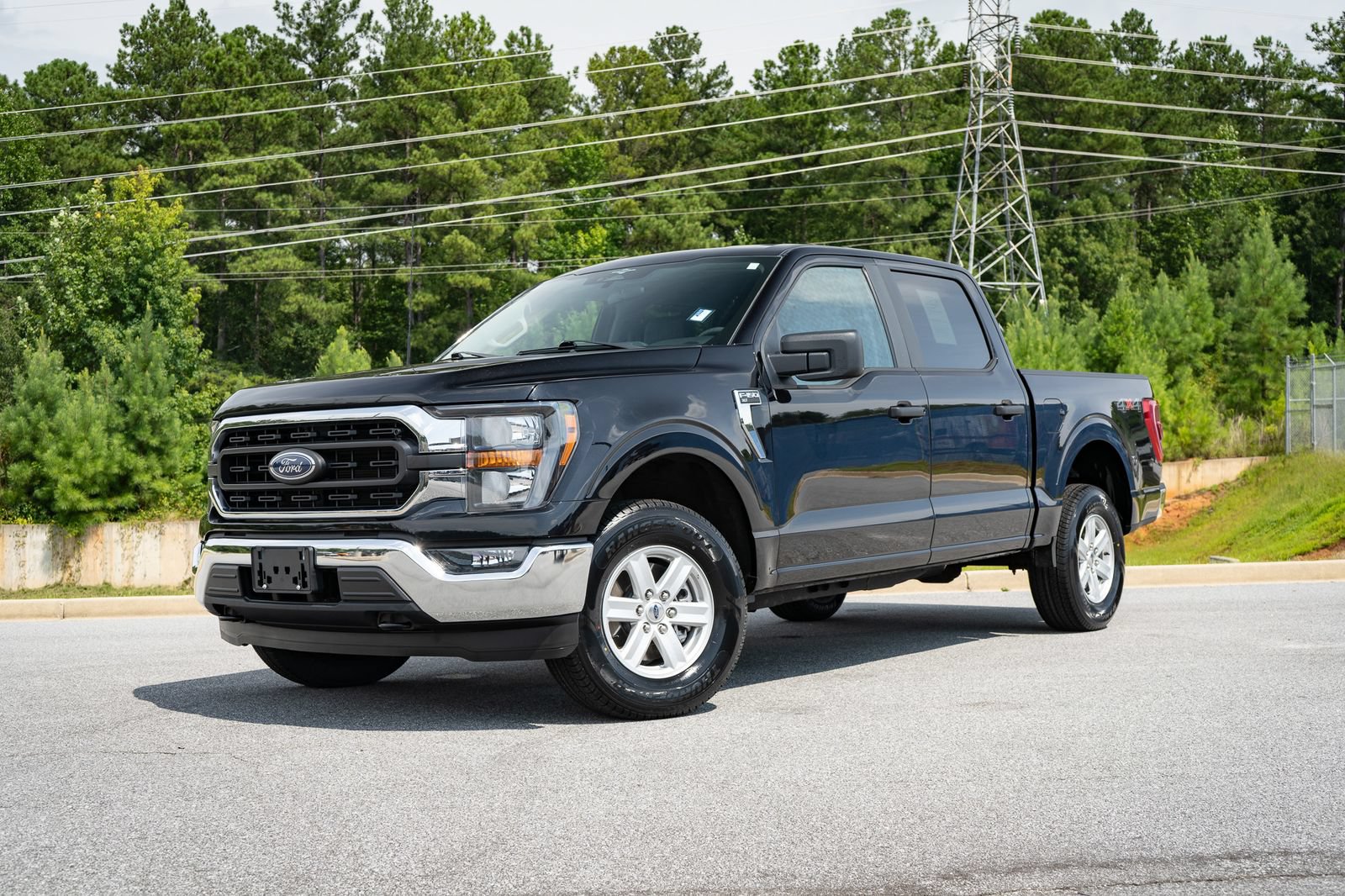 Used 2023 Ford F150 XLT AWD/4WD image 1