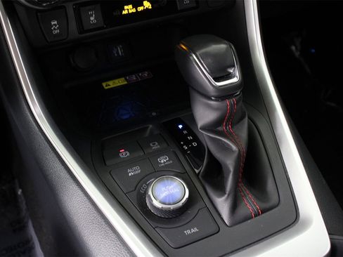 Used 2023 Toyota RAV4 XSE image 15