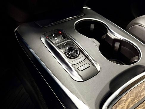 Used 2020 Acura MDX SH-AWD w/ Technology Package image 22