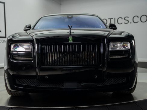 Used 2013 Rolls-Royce Ghost RWD image 9