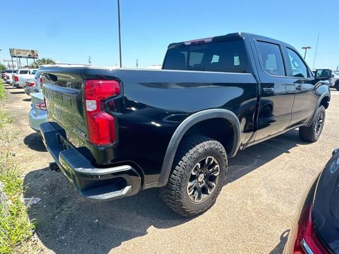 Used 2022 Chevrolet Silverado 1500 ZR2 AWD/4WD image 7