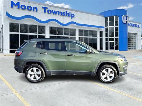 Used 2019 Jeep Compass Latitude w/ Cold Weather Group image 7