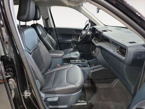 Used 2024 Ford Maverick Lariat w/ Black Appearance Package image 17