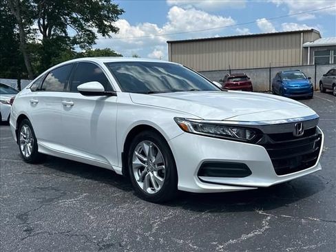 Used 2019 Honda Accord LX image 2