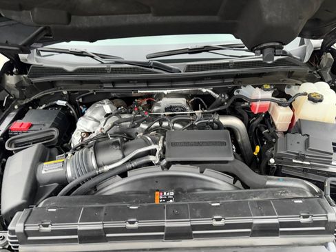 Certified 2025 GMC Sierra 2500 Denali Ultimate AWD/4WD image 16