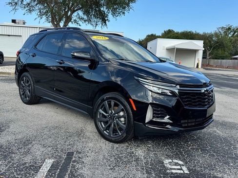 Used 2022 Chevrolet Equinox RS w/ RS Leather Package FWD image 11