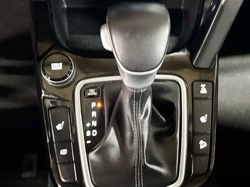 Used 2024 Kia Seltos SX image 17