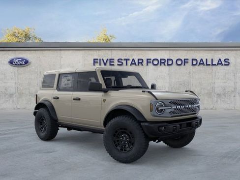 New 2026 Ford Bronco Badlands AWD/4WD image 7