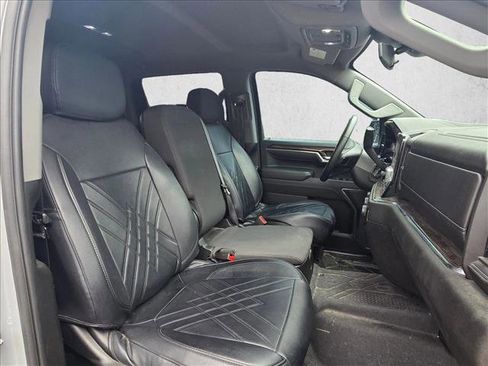 Used 2024 Chevrolet Silverado 1500 RST w/ Dark Appearance Package image 19