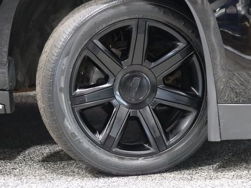 Used 2016 Cadillac Escalade ESV Luxury image 4