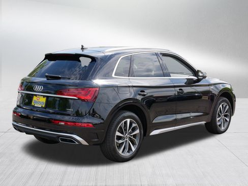 Used 2023 Audi Q5 2.0T Premium w/ Convenience Package AWD/4WD image 7