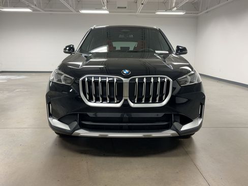 Certified 2025 BMW X1 xDrive28i w/ Convenience Package image 5