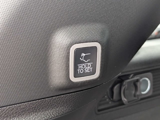 New 2027 Jeep Grand Cherokee Limited AWD/4WD image 14