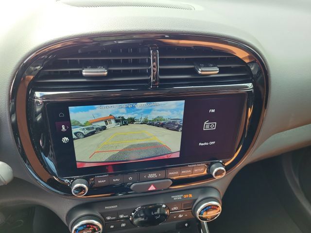 Used 2025 Kia Soul EX FWD image 33