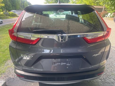 Used 2017 Honda CR-V LX image 11