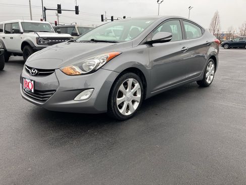 Used 2012 Hyundai Elantra Limited w/ Technology Pkg 5 image 3