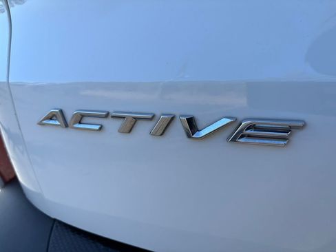 Used 2023 Ford Escape Active image 8