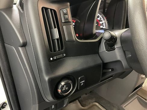 Used 2013 Honda Ridgeline RTS image 24
