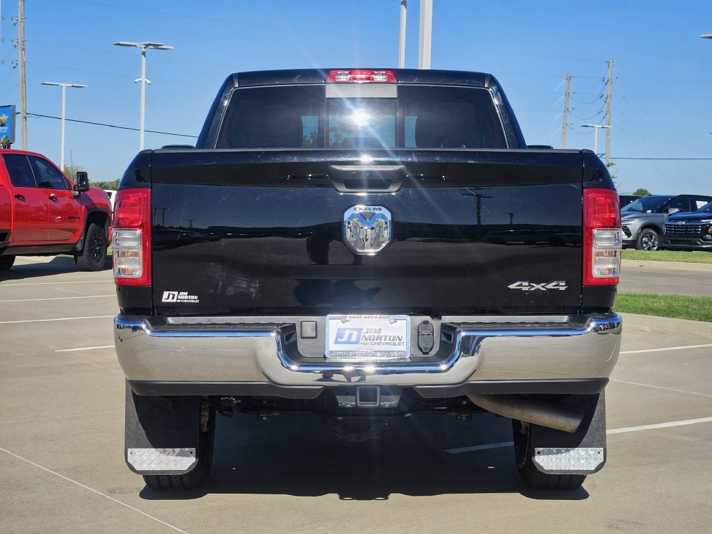 Used 2024 RAM 2500 Tradesman w/ Chrome Appearance Group AWD/4WD image 6