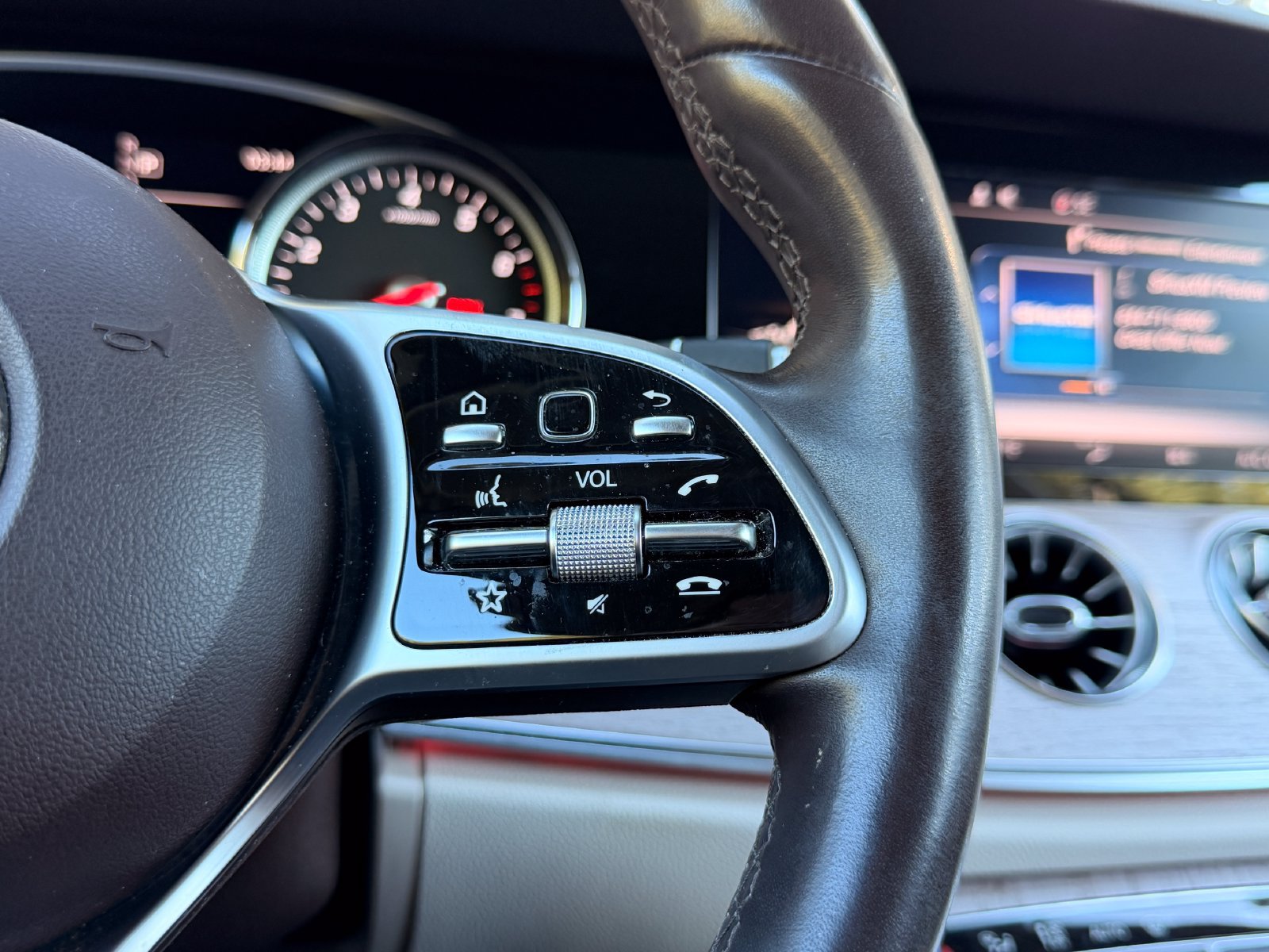 Certified 2019 Mercedes-Benz E 450 Cabriolet image 21