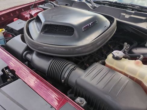 Used 2022 Dodge Challenger R/T w/ Plus Package image 15