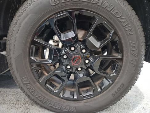 Used 2026 Nissan Armada PRO-4X AWD/4WD image 31