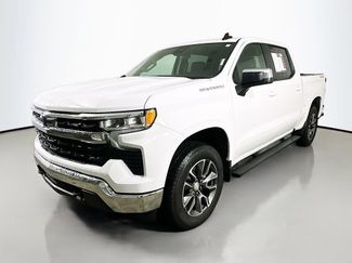 Used 2024 Chevrolet Silverado 1500 LT AWD/4WD video 3