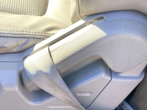 Used 2010 Ford F150 XL image 15