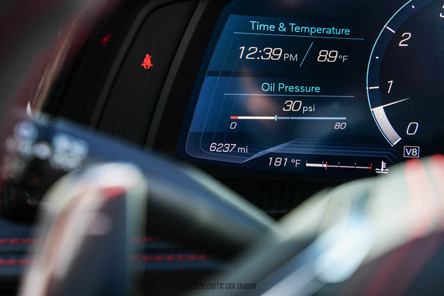 Used 2021 Chevrolet Corvette Stingray Premium Conv w/ Z51 Performance Package RWD image 23
