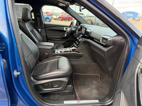 Used 2022 Ford Explorer ST-Line w/ Class IV Trailer Tow Package image 52