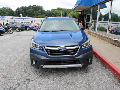 Used 2021 Subaru Outback Limited AWD/4WD image 2