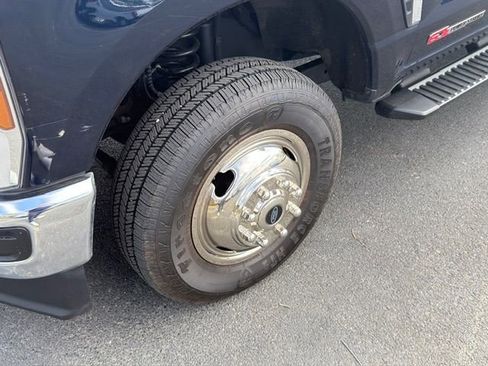 Used 2024 Ford F350 XLT image 18