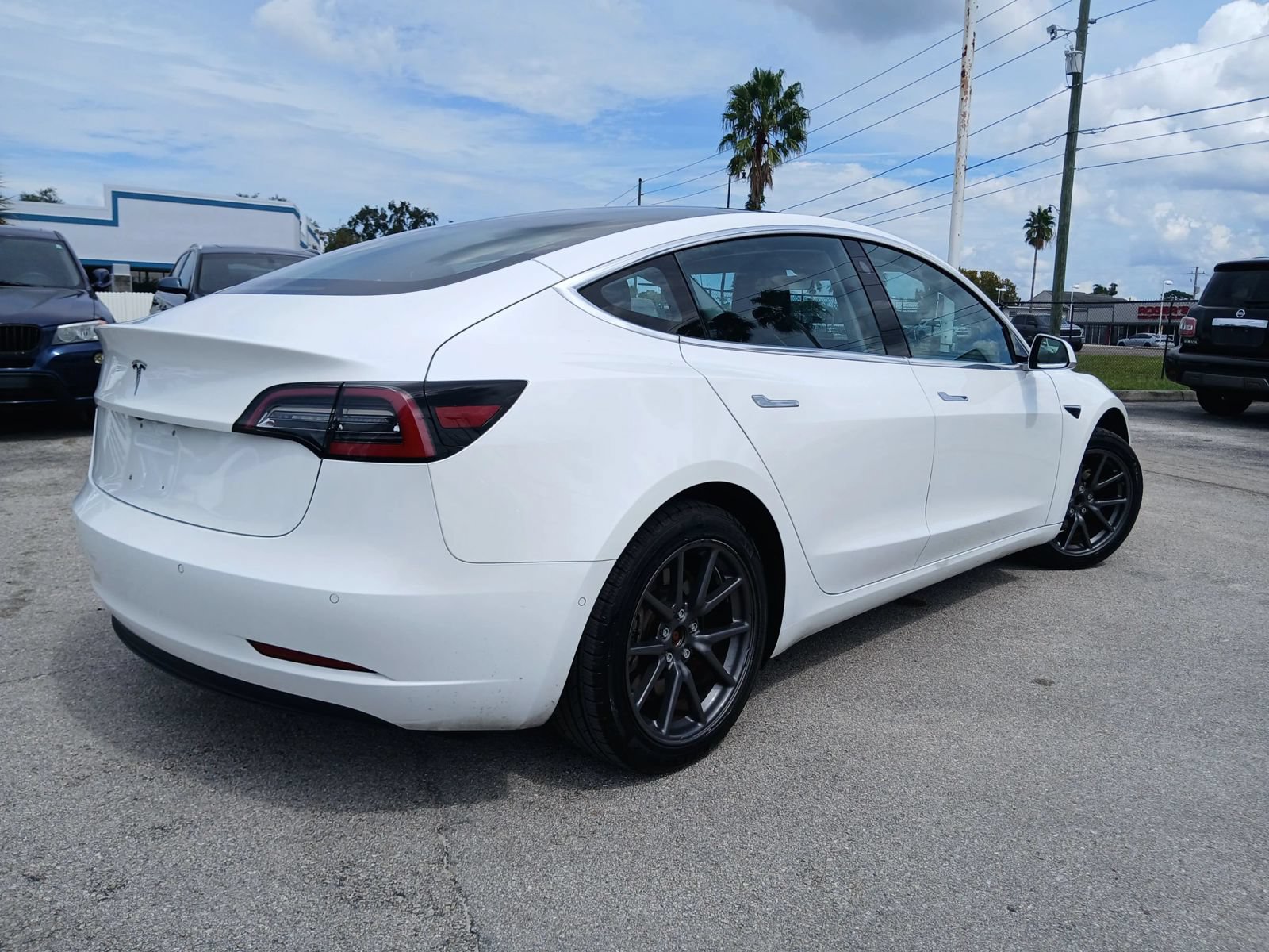 Used 2018 Tesla Model 3 Long Range RWD image 6
