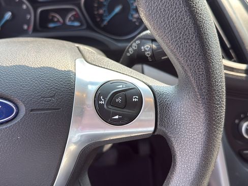 Used 2015 Ford Escape SE AWD/4WD image 26