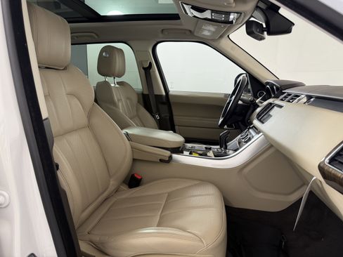 Used 2016 Land Rover Range Rover Sport HSE image 29