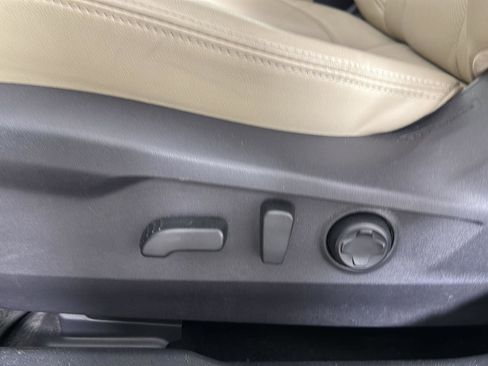 Used 2025 Subaru Legacy Limited AWD/4WD image 6