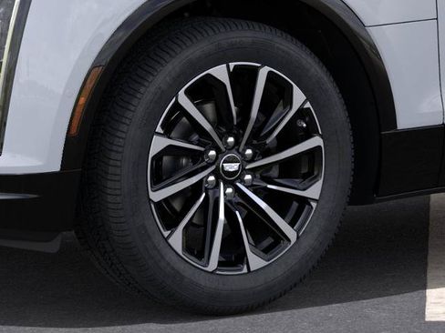 New 2026 Cadillac Lyriq Premium Sport AWD/4WD image 32